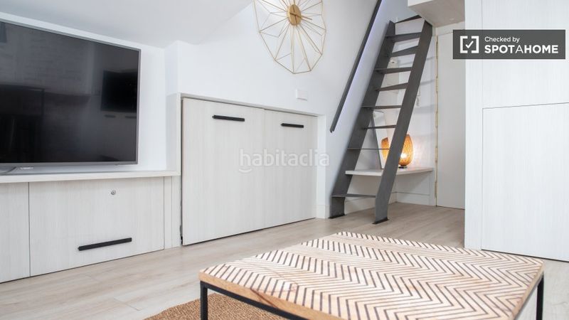 Foto f3d591a9-f735-4b55-9b99-b5b609e31438. Alquiler piso estudio en alquiler en justicia, en Madrid