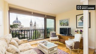 Lloguer Pis a Palacio. Apartamento de 2 dormitorios en alquiler en madrid centro de la