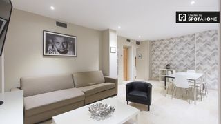 Flat in Sol