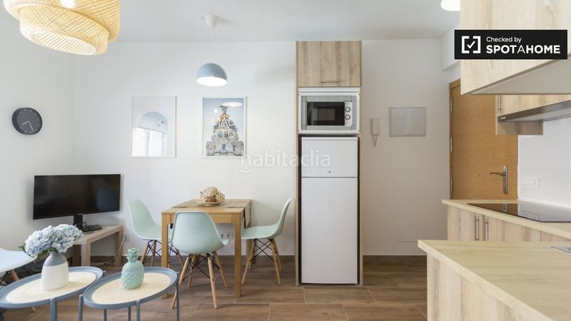 Foto 5ebe84df-aae8-4270-ae6a-1af3ebb6e5b5. Miete etagenwohnung mit heizung in Comillas Madrid