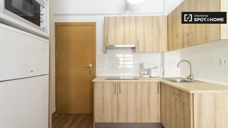 Foto 7bbbdf0b-50a6-4e98-9321-e13b9c13bc00. Miete etagenwohnung mit heizung in Comillas Madrid