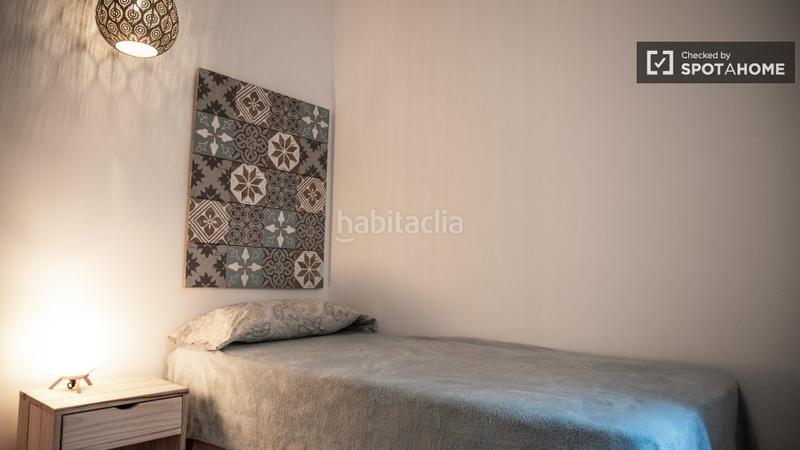 Foto 9c0e4fed-504a-496a-84c0-58bfa917360a. Rent flat with heating in Gaztambide Madrid