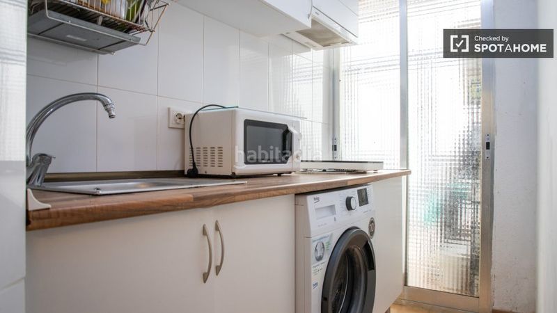 Foto e610a8f7-ba59-4fa0-a8e8-b23f98d652d3. Miete etagenwohnung mit heizung in Puerta Bonita Madrid