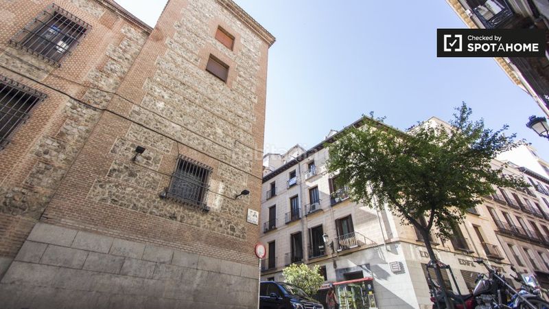 Foto 695af196-656f-4204-90ef-b9e7c6fa750a. Miete etagenwohnung mit heizung in Sol Madrid