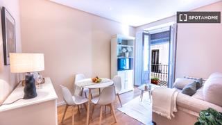 Location Appartement à Universidad-Malasaña. Apartamento de 1 dormitorio en alquiler en universidad, madrid