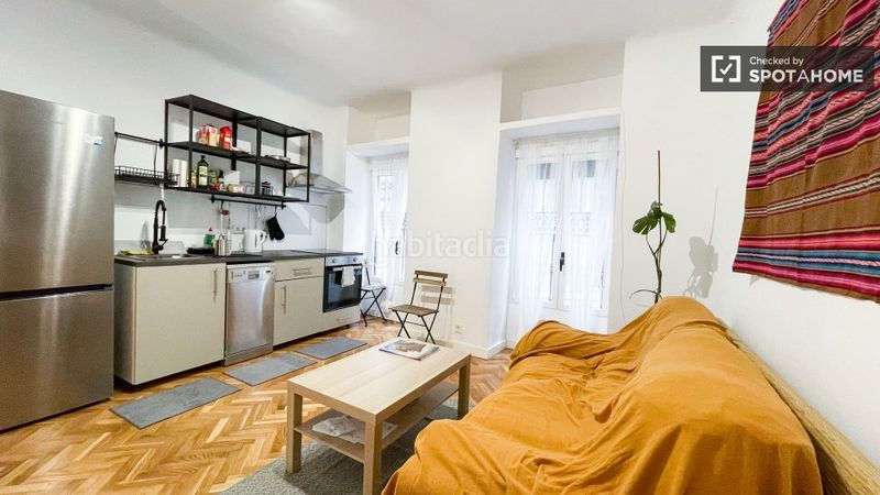 Foto 0fab3c27-df24-430e-8756-0d366e36d6d3. Rent flat with heating in Embajadores-Lavapiés Madrid