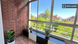 Affitto Appartamento in Delicias. Piso de 4 dormitorios en alquiler en delicias, madrid