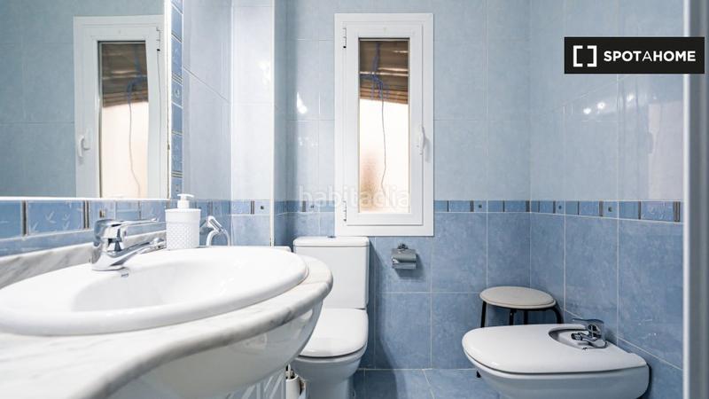 Foto 5dd22bca-4b51-4df0-8191-0f6576987f56. Alquiler piso apartamento de 3 dormitorios en alquiler en argelles, en Madrid