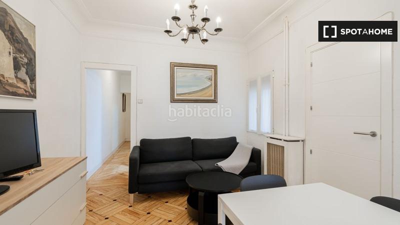 Foto 20a6903c-f22e-4205-b662-c0ab9dba22d6. Rent flat with heating in Argüelles Madrid