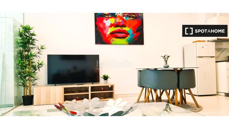 Foto 76ea1a0d-ae99-47ca-b52b-963a38cdcf6a. Rent flat with heating in Virgen del Cortijo-Manoteras Madrid