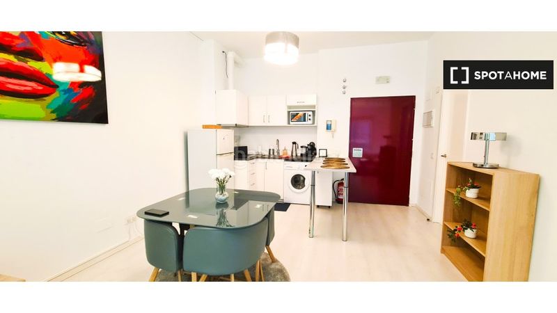 Foto 94c6d448-0687-4dec-bf30-c62bb0f26e10. Rent flat with heating in Virgen del Cortijo-Manoteras Madrid