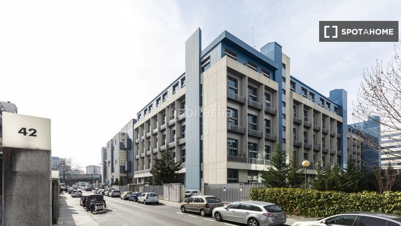 Foto bfe0a582-9f88-4be5-9fe7-a9ef84b86b16. Rent flat with heating in Virgen del Cortijo-Manoteras Madrid