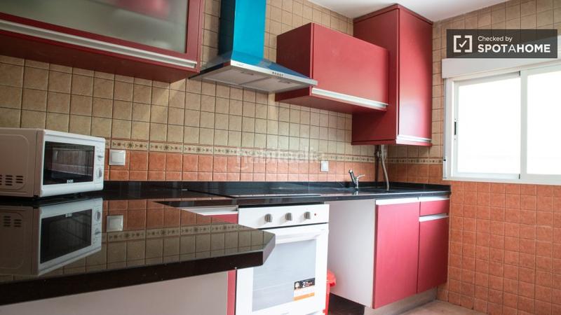 Foto f272775c-60c4-4cd9-9536-264d7255e6af. Alquiler piso apartamento de 2 dormitorios en alquiler en Portazgo, en Madrid