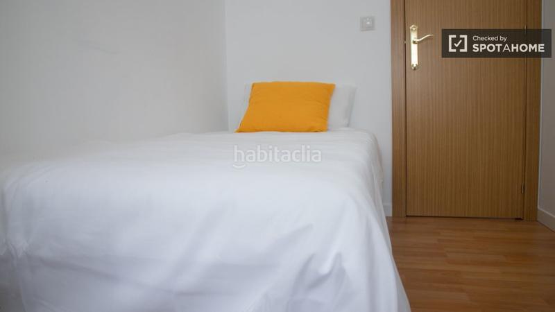 Foto 7156994a-45e5-43fd-9308-08be84aa854c. Location appartement avec chauffage dans Portazgo Madrid
