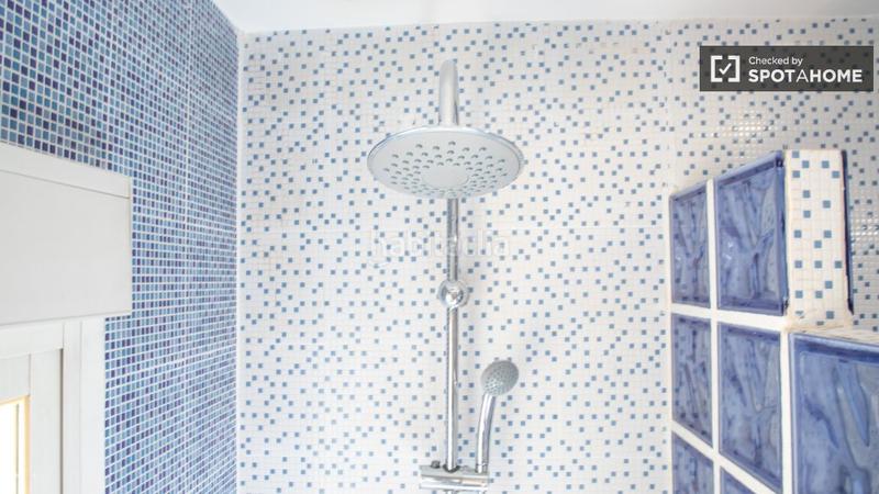 Foto bf374ddd-66dc-46e2-a761-777f7eff292c. Location appartement avec chauffage dans Portazgo Madrid
