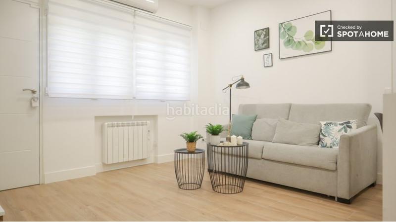Foto 04f83922-8d94-424a-b8d1-1cd99a9f5d90. Rent flat with heating in Pinar del Rey Madrid
