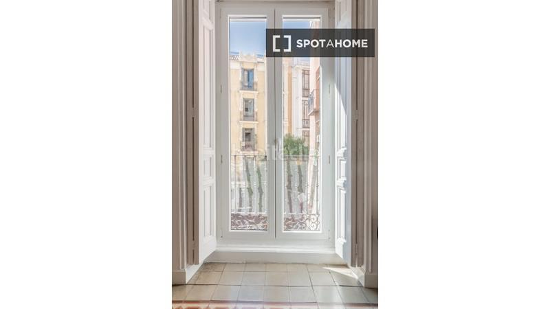 Foto 9113a3a9-6125-4448-b264-08467d79b968. Alquiler piso apartamento de 2 dormitorios en alquiler en Sol, en Madrid