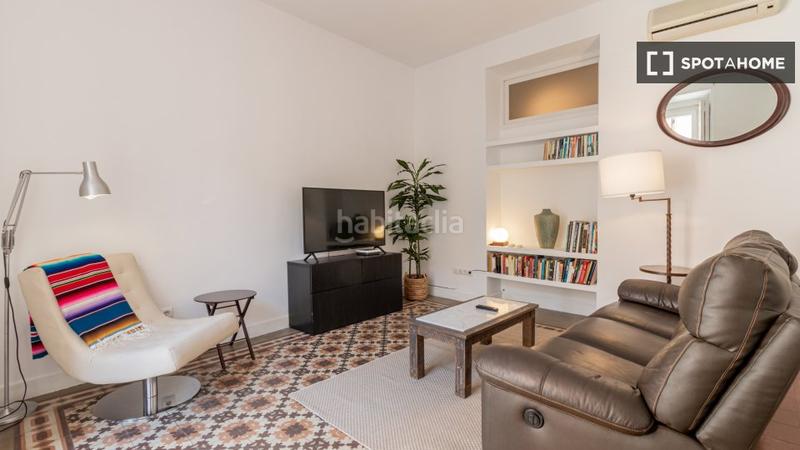 Foto e5a9b4ae-d43f-4bbf-a9d3-2d0cd70404b7. Alquiler piso apartamento de 2 dormitorios en alquiler en Sol, en Madrid