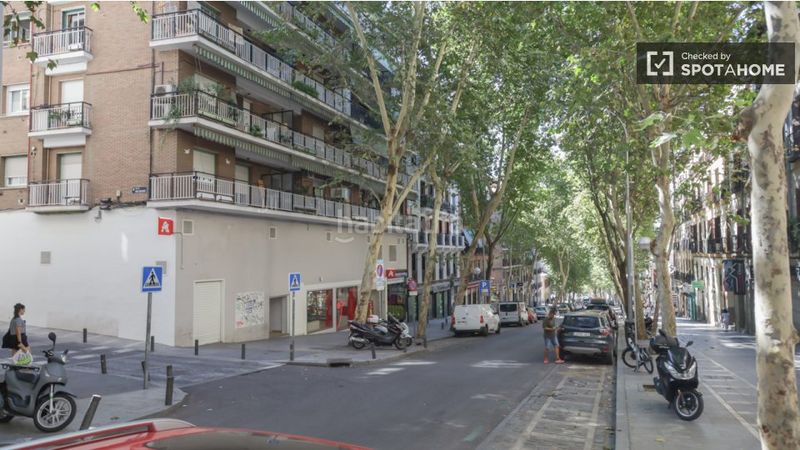 Foto 13debb1d-f2fb-49b2-a1db-8d10f5776c5b. Lloguer pis amb calefacció a Embajadores-Lavapiés Madrid