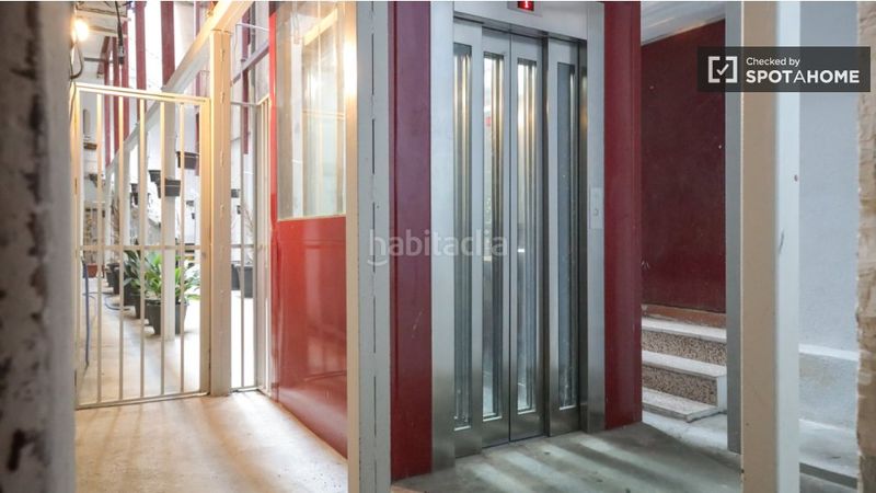 Foto 4f7fa783-654a-4548-9e84-cf8746cb2e7e. Lloguer pis amb calefacció a Embajadores-Lavapiés Madrid