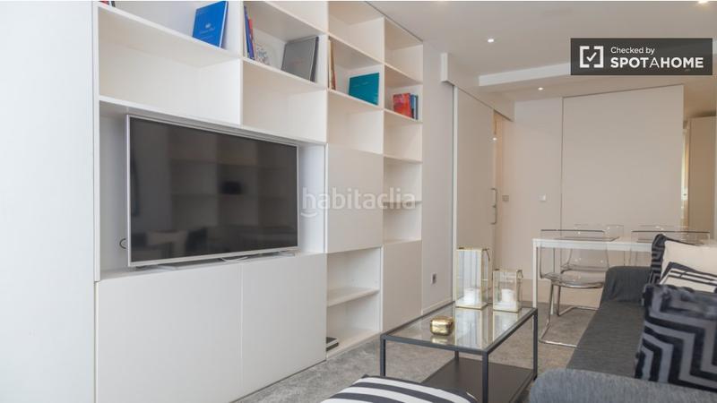 Foto 0ba52382-3cf0-46cd-8061-3a2997a7f070. Rent flat with heating in Nueva España Madrid