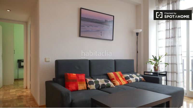 Foto 505b45f2-32e3-44ff-a575-5fb9caee486c. Miete etagenwohnung mit heizung in Valdezarza Madrid