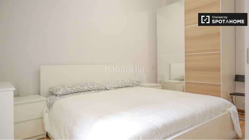 Foto bce56454-38c0-4f12-a36a-ff18ee74f86a. Miete etagenwohnung mit heizung in Valdezarza Madrid