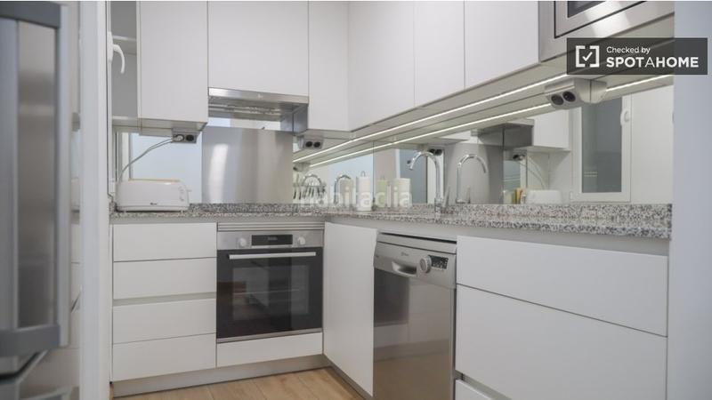 Foto f2a3cb7a-212d-4cf5-b738-eed362a1dbe2. Alquiler piso  de 1 dormitorio en alquiler en Gaztambide, en Madrid