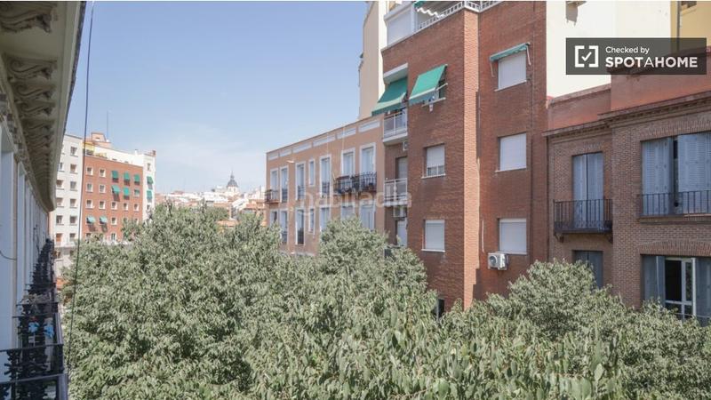 Foto 5b154408-f59e-41ce-b402-840e69fd68e8. Rent flat with heating in Acacias Madrid