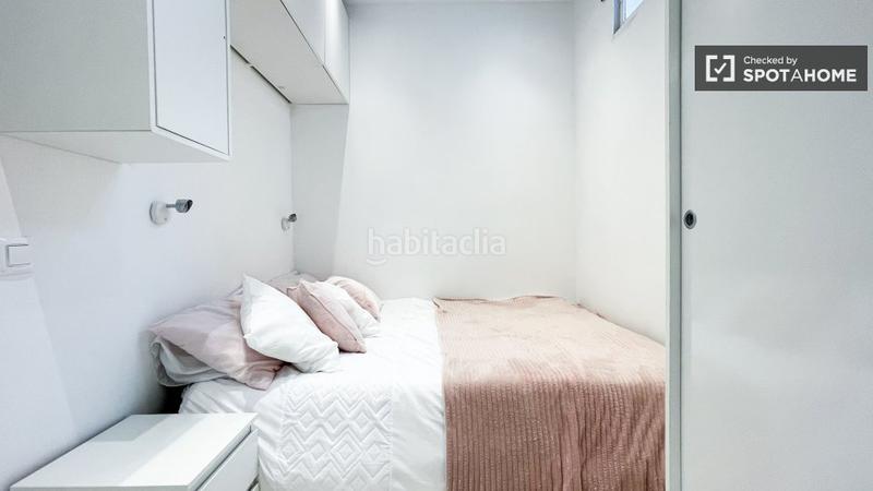 Foto 340947ab-1aae-4bfc-a7d4-eb5c74f8f57b. Alquiler piso estudio en alquiler en Lista Madrid