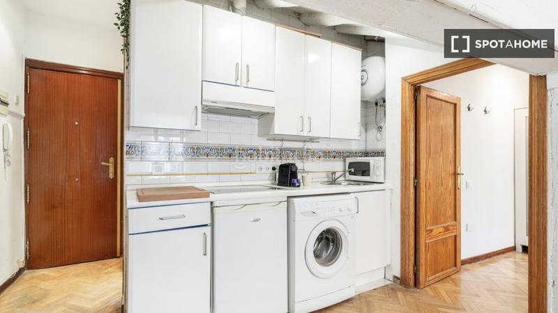 Foto aaa3c2d7-f82a-464e-99dc-8ff4ba475876. Miete etagenwohnung mit heizung in Sol Madrid