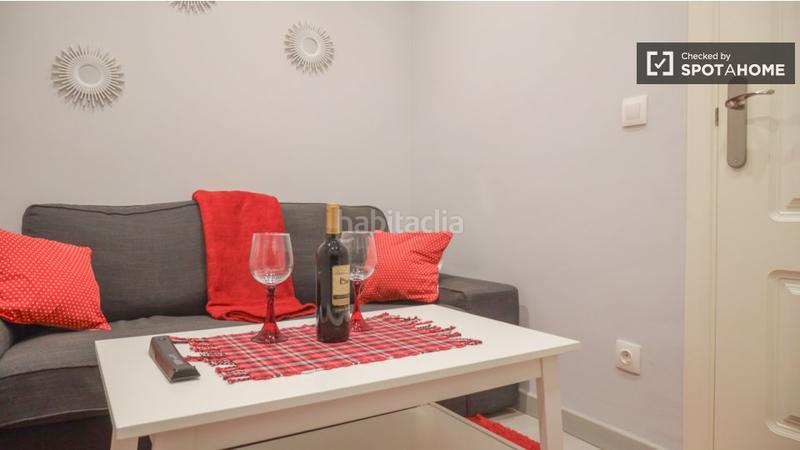 Foto 13bdff9f-24ac-440b-9884-ee7f165486cf. Alquiler piso  en alquiler de 1 dormitorio en Ventas, en Madrid