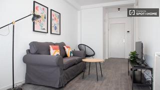 Lloguer Pis a Las Águilas. Piso de 2 dormitorios en alquiler en las águilas, madrid