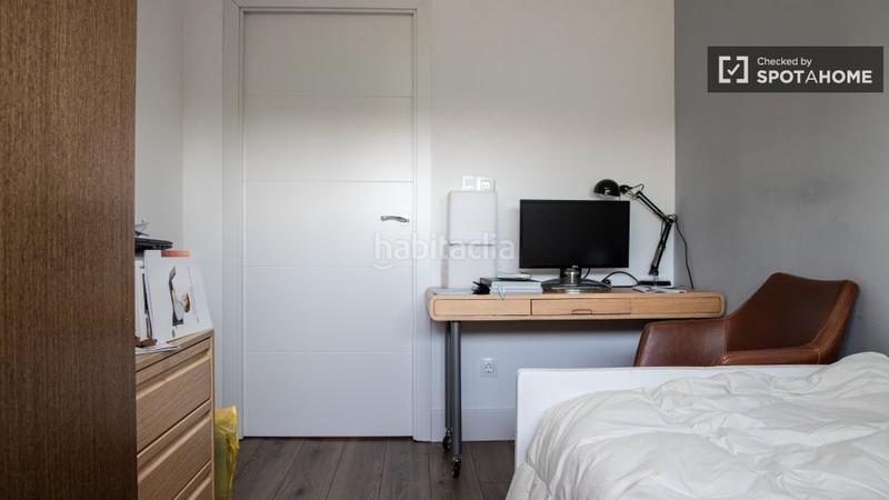 Foto 08427121-743b-44c6-93f0-0e86ee3fe708. Rent flat with heating in Tres Olivos-Valverde Madrid