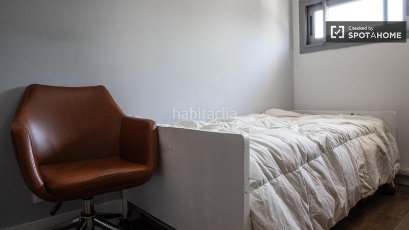 Foto 389be447-045e-4c12-99f1-899d257f8dad. Rent flat with heating in Tres Olivos-Valverde Madrid