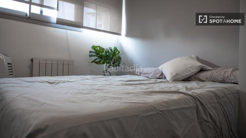 Foto c97ee890-cbb2-46ed-a6fc-b7679f2c55d3. Rent flat with heating in Tres Olivos-Valverde Madrid