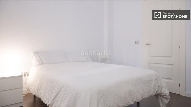 Foto d677f1bf-5511-492b-8f4f-425d4ce484e7. Rent flat with heating in Bellas Vistas Madrid