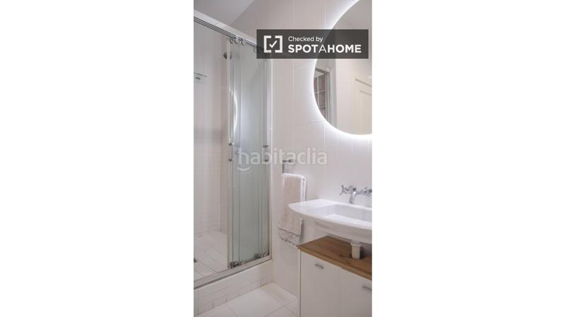 Foto f1efc1a6-8a98-4769-986c-83448bd63497. Rent flat with heating in Bellas Vistas Madrid