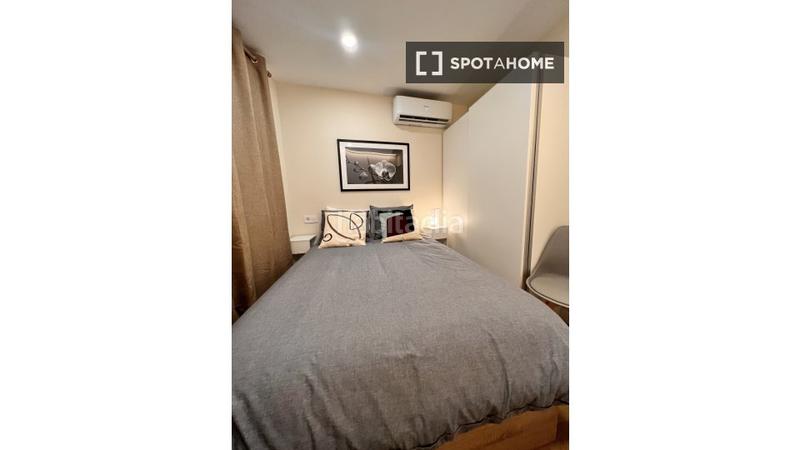 Foto 3d0f2c39-338b-4010-bff3-72b2e9335187. Alquiler piso apartamento de 1 dormitorio en alquiler en universidad, en Madrid