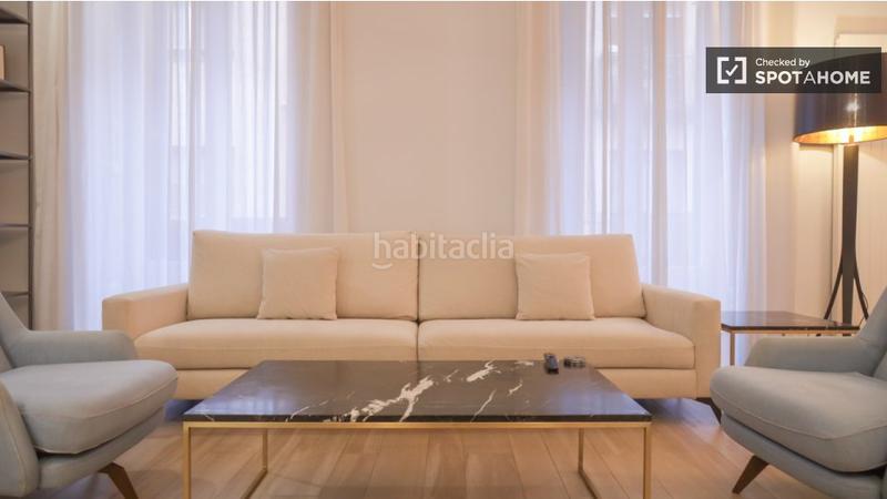 Foto 32dd613b-1d19-41e9-b8a7-d061a03f92f5. Miete etagenwohnung mit heizung in Universidad-Malasaña Madrid