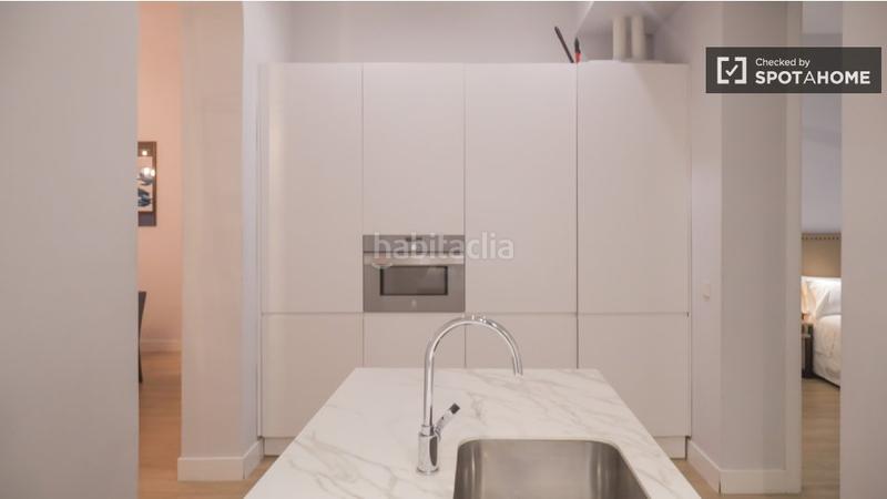 Foto f9e8f2a8-9c66-4f3e-9535-31d8a48352c5. Miete etagenwohnung mit heizung in Universidad-Malasaña Madrid