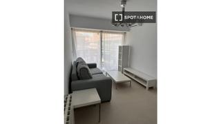 Affitto Appartamento in Puerta Bonita. Apartamento de 3 dormitorios en alquiler en puerta bonita, madri