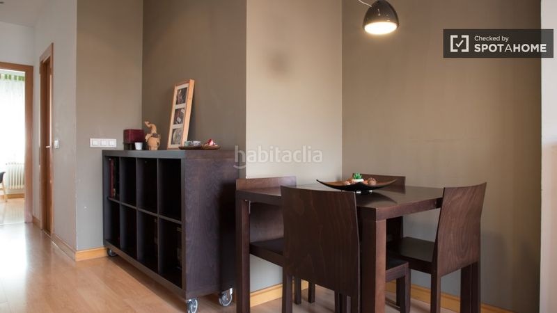 Foto b0b99c8b-edc3-4a7f-b347-91e34f0e20b7. Rent flat with heating in Pacífico Madrid
