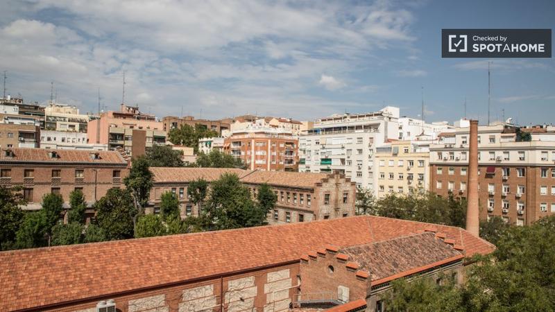 Foto 8a646d1b-5b9c-4f8c-83a3-254b3c1eeb71. Rent flat with heating in Pacífico Madrid