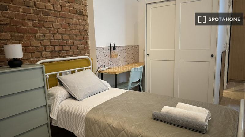 Foto 255b0952-c292-42aa-b738-af89e377c7ad. Lloguer pis amb calefacció a Bellas Vistas Madrid