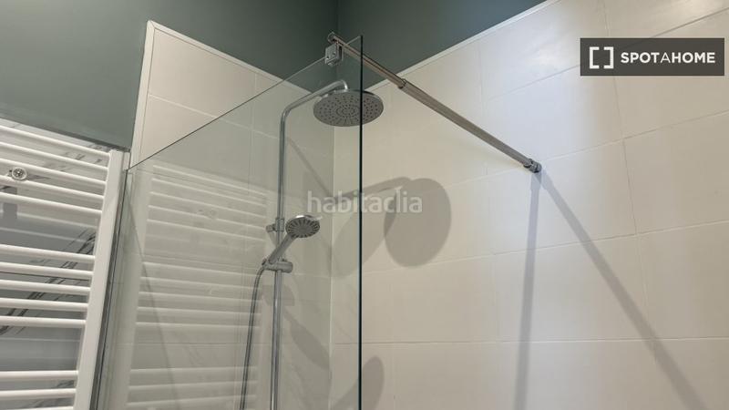 Foto afab089b-6fe4-40e7-8993-cf468fafa015. Lloguer pis amb calefacció a Bellas Vistas Madrid