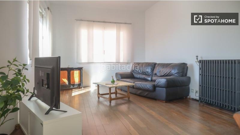 Foto 0f04eb35-1b11-46f9-b2cc-97cd1aa56262. Alquiler piso apartamento de 2 dormitorios en alquiler en embajadores, en Madrid