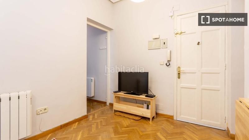 Foto 57fb2a04-3c9f-4506-99c4-be3dabd7282a. Alquiler piso apartamento de 2 dormitorios en alquiler en Trafalgar, en Madrid