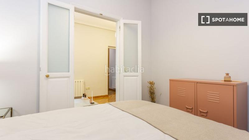 Foto 2f8eb6b2-1262-472a-a852-e1b25d38f357. Miete etagenwohnung mit heizung in Trafalgar Madrid