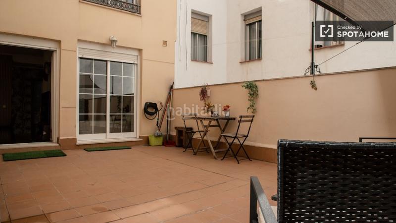 Foto d7eea1f8-8f2a-406b-a4f9-a305bcba31c7. Alquiler piso apartamento de 1 dormitorio en alquiler en embajadores, en Madrid